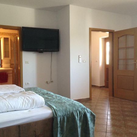 Appartement Apartma Valmarin à Spodnje Skofije Extérieur photo